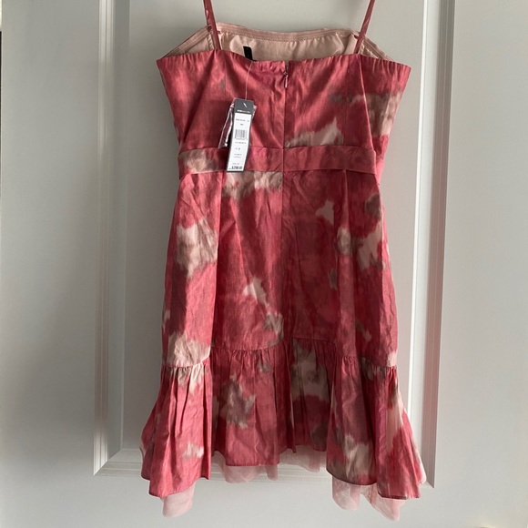 BCBG MaxAzria - Picture 4 of 4